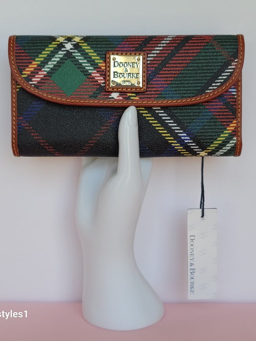 DOONEY & BOURKE Windsor Tartan Print Continental Clutch Wallet–Charcoal multi⭐
